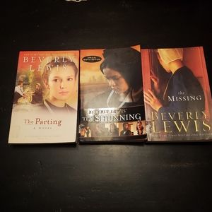 LOT OF 3 BEVERLY LEWIS AMISH NOVELS PAPERBACK